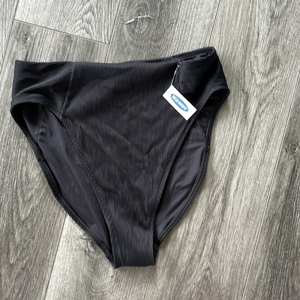 ☀️ Old Navy • Ribbed Bikini - Picture 2 of 6